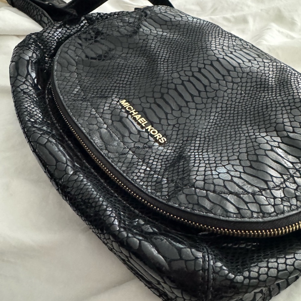 Michael Kors Black Crossbody Bag - Picture 3 of 8